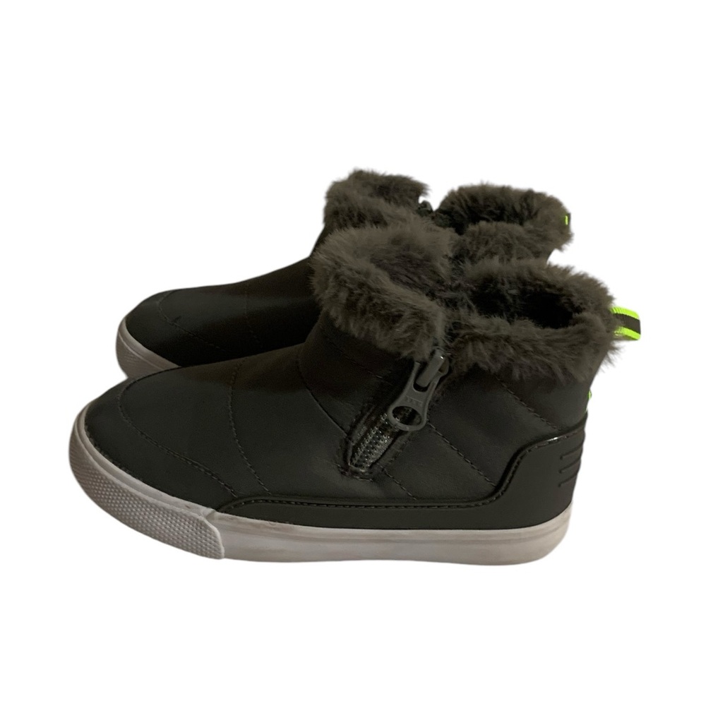 Cat & Jack Gray Faux Fur Shoes Toddler 8